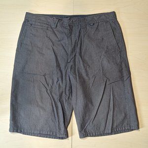 Vans Original Men 11" Soft Plaid Classic Skate Shorts - Waist 32